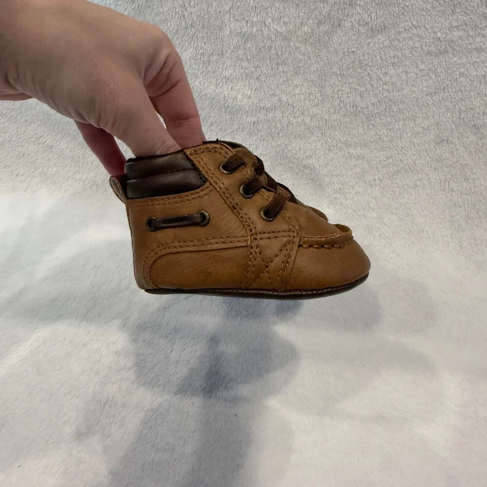 Brown Faux Leather‎ Baby Moc Toe Boots Infant Size 0-3 Months Slip On Shoes